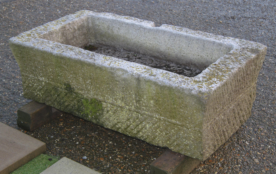 Antique Stone Trough 018.     1100 mm (L)
