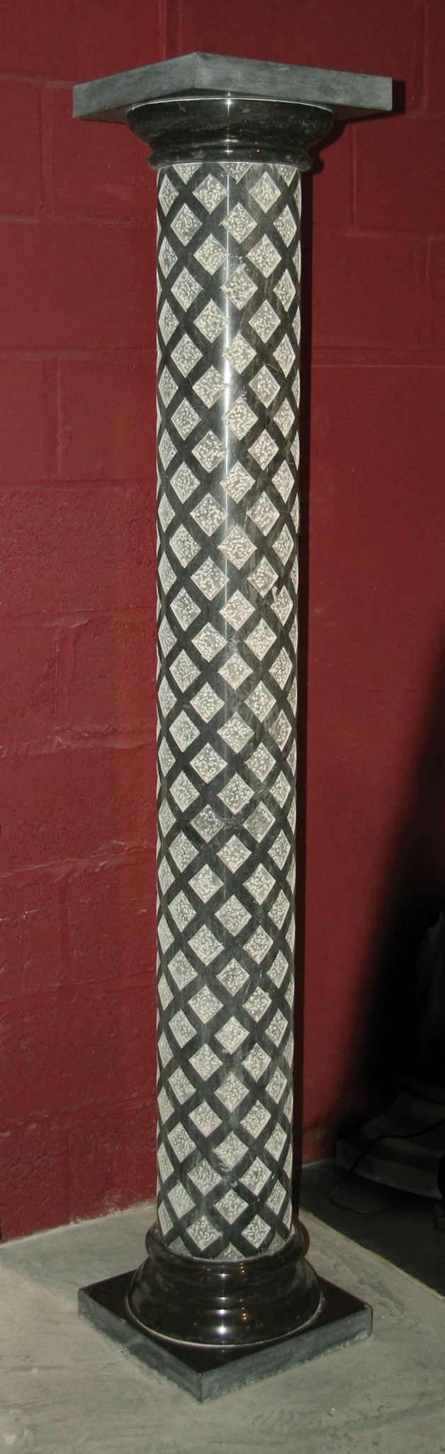 The Harlequin Column. (Charcoal Marble)