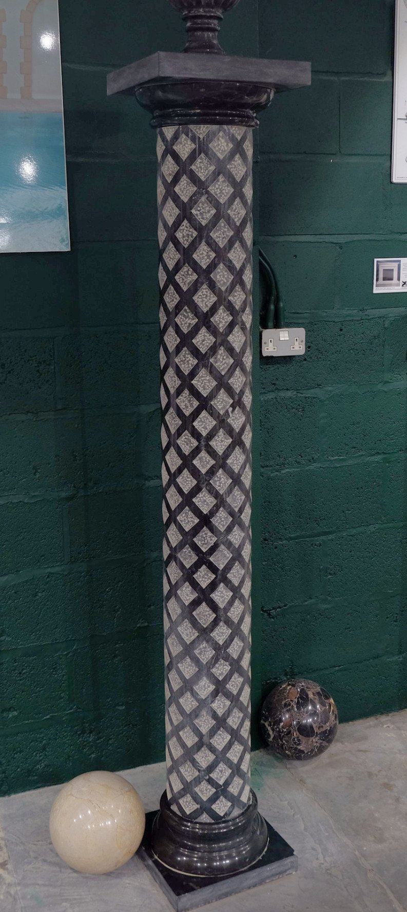 The Harlequin Column. (Charcoal Marble)