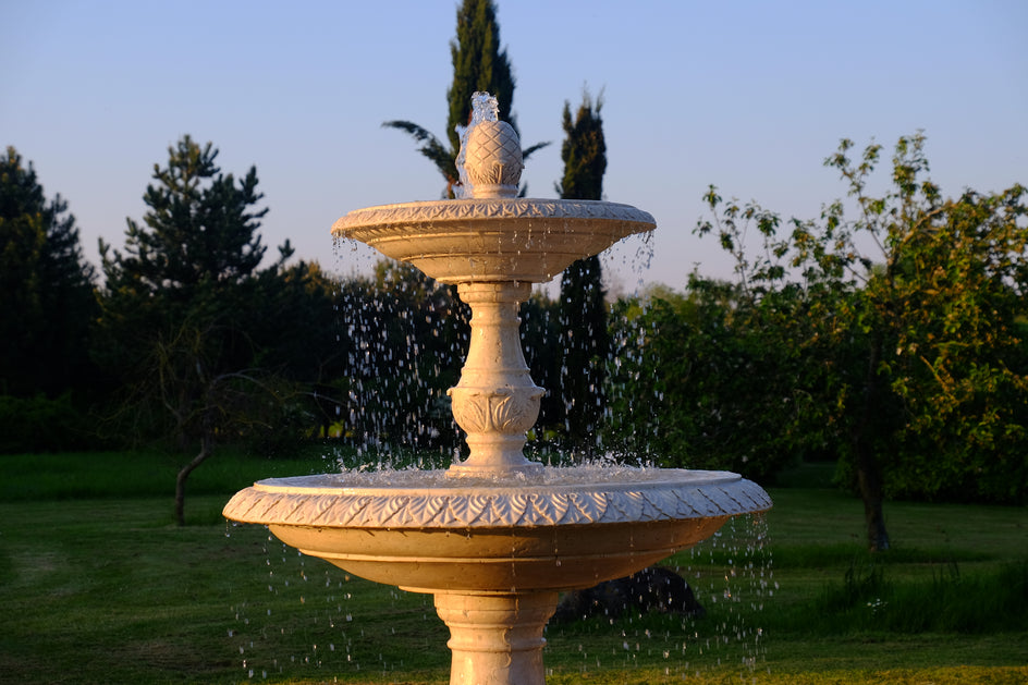 Double Tier Fountain & Surround (Galala Marble)