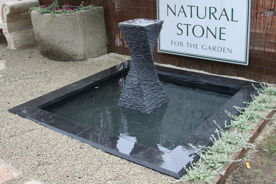 Whirlwind Fountain & Surround (Black Marble)